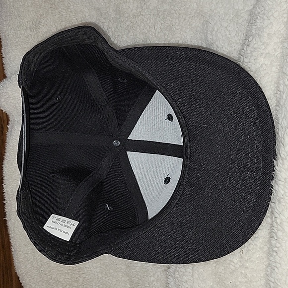 Woukes big teeth baseball cap - Picture 3 of 3